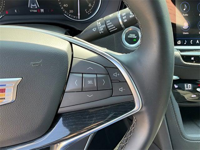 used 2025 Cadillac XT5 car, priced at $43,866