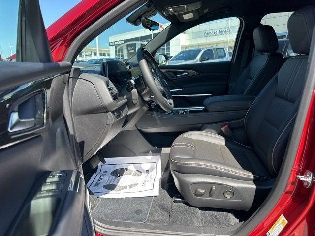 new 2025 Chevrolet Traverse car, priced at $54,073