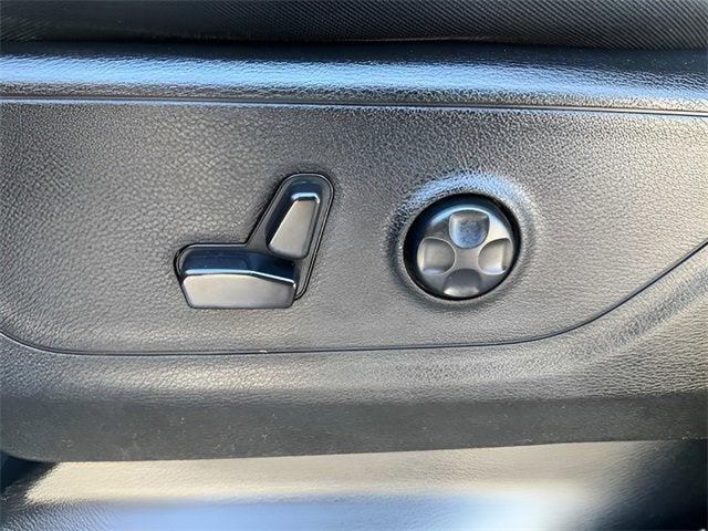 used 2019 Ram 1500 car, priced at $23,322