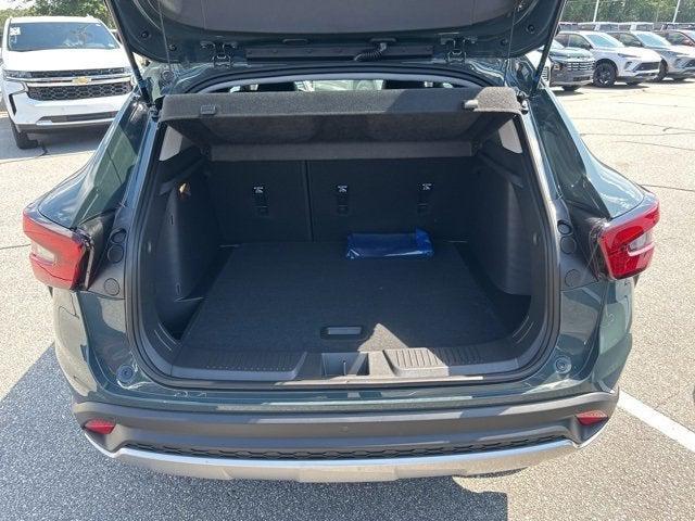 new 2025 Chevrolet Trax car, priced at $25,161