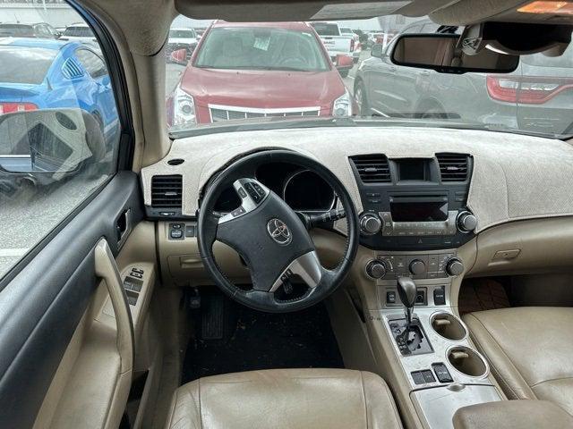 used 2012 Toyota Highlander car, priced at $8,988