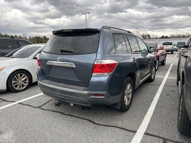 used 2012 Toyota Highlander car, priced at $8,988