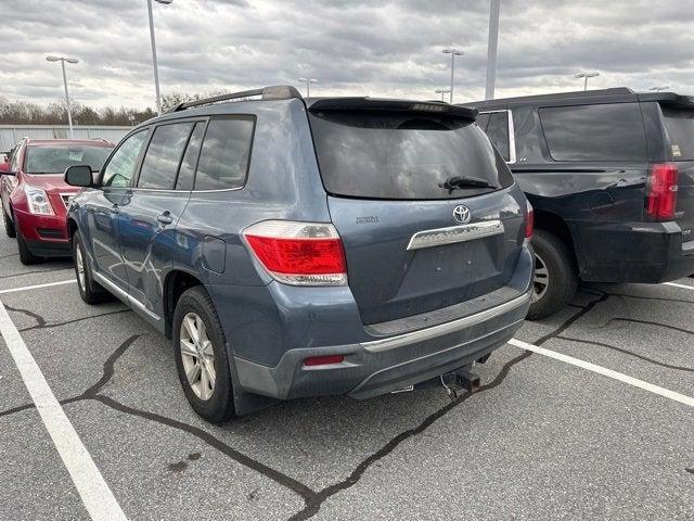 used 2012 Toyota Highlander car, priced at $8,988