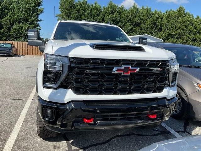 used 2025 Chevrolet Silverado 2500 car, priced at $75,070