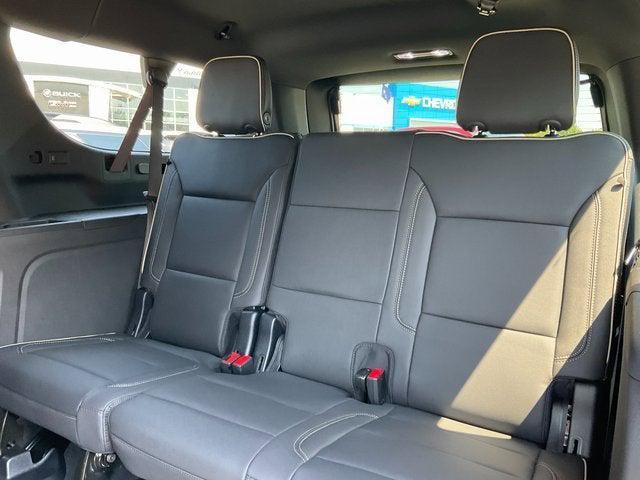 new 2025 GMC Yukon XL car, priced at $71,504