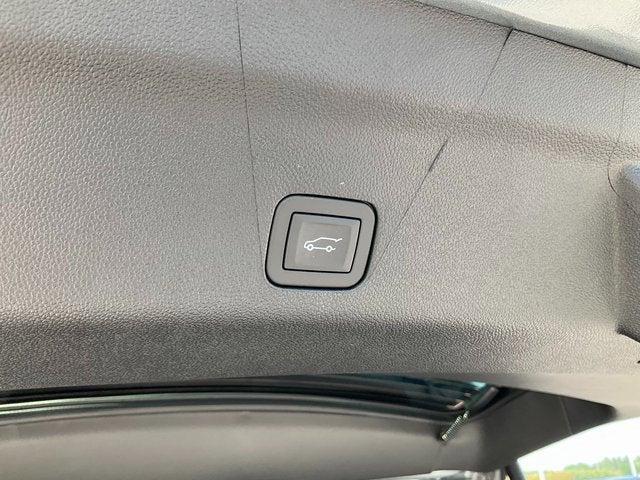 new 2025 GMC Yukon XL car, priced at $71,504