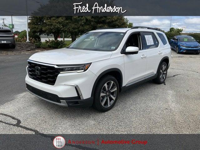 used 2025 Honda Pilot car, priced at $48,722