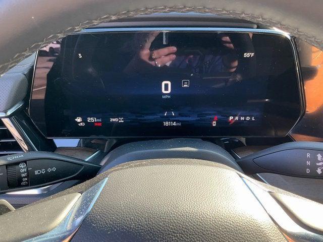 used 2025 Chevrolet Suburban car, priced at $78,707