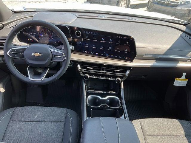 new 2026 Chevrolet Traverse car, priced at $40,000