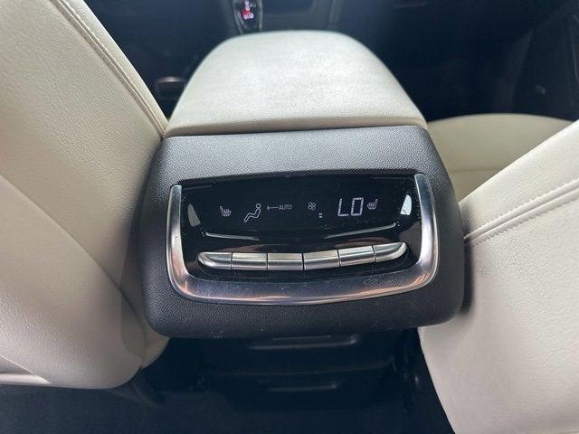 used 2023 Cadillac XT6 car, priced at $44,424