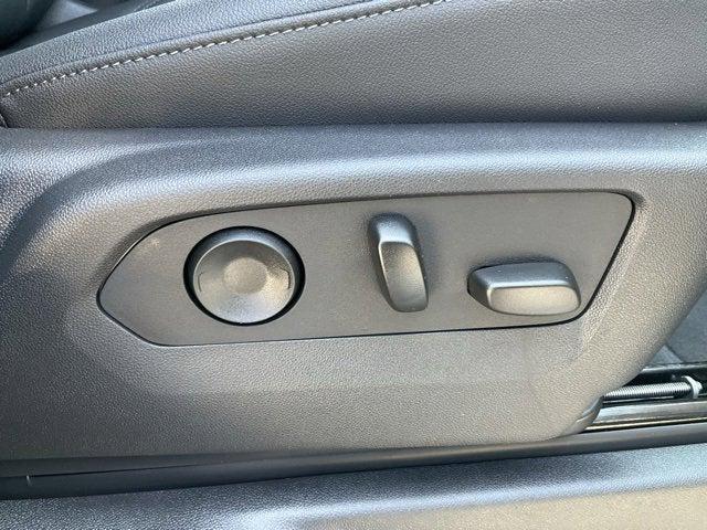 new 2025 GMC Sierra 2500 car, priced at $70,925