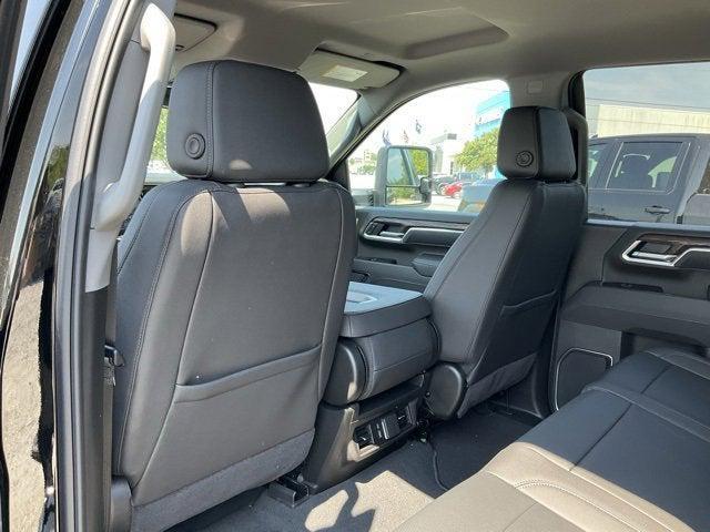 new 2025 GMC Sierra 2500 car, priced at $70,925