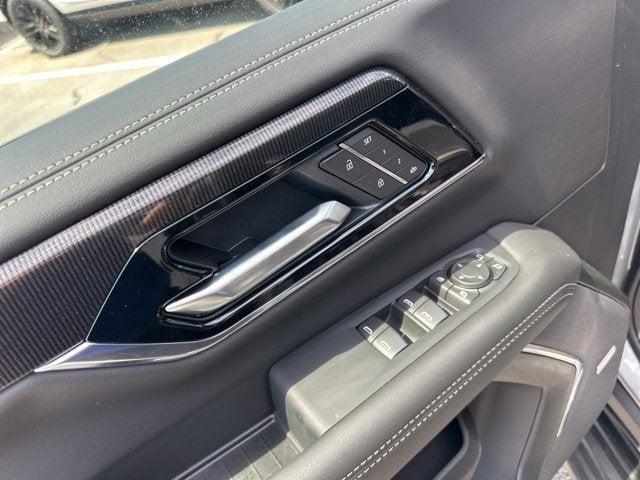 new 2025 GMC Yukon XL car, priced at $73,410