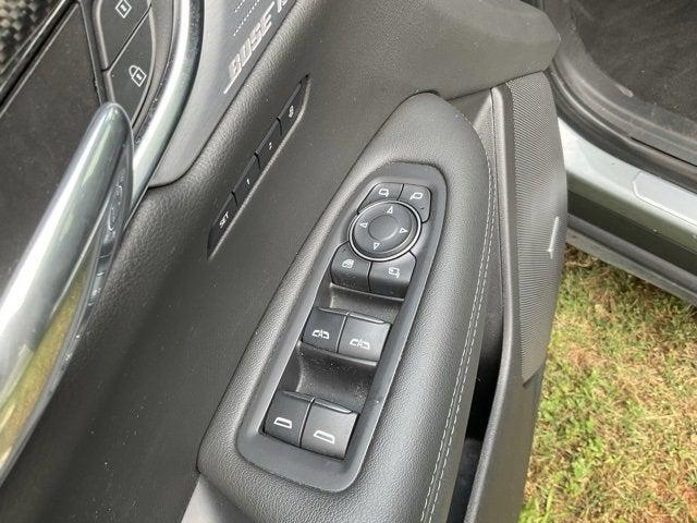used 2023 Cadillac XT6 car, priced at $40,199