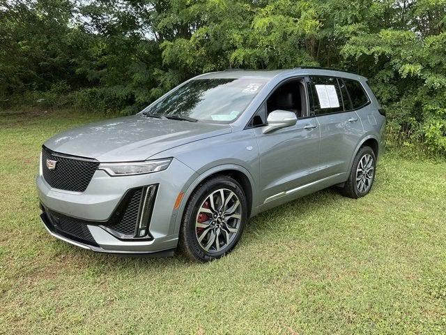 used 2023 Cadillac XT6 car, priced at $40,199