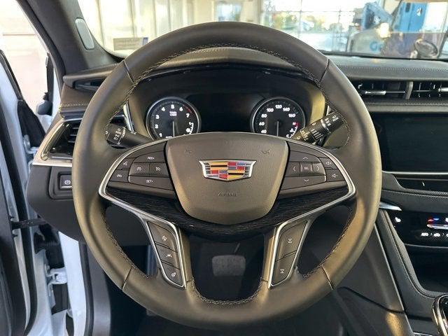 used 2025 Cadillac XT5 car, priced at $53,988