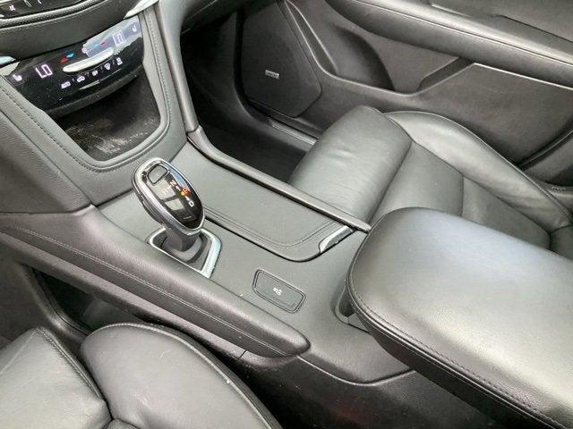 used 2017 Cadillac XT5 car, priced at $15,737