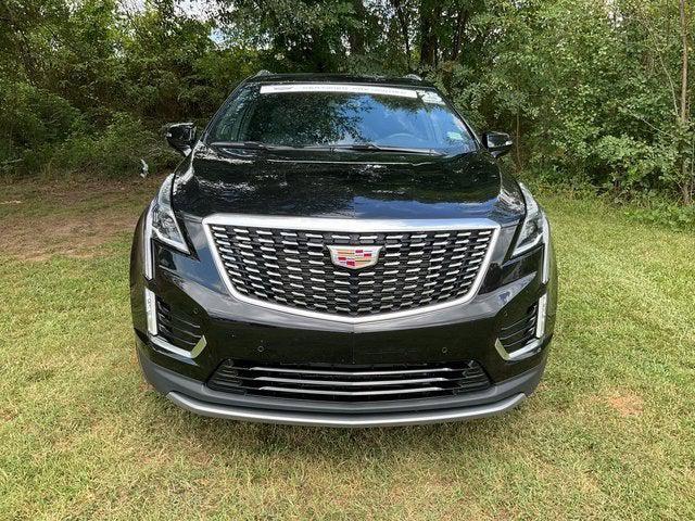 used 2025 Cadillac XT5 car, priced at $42,925