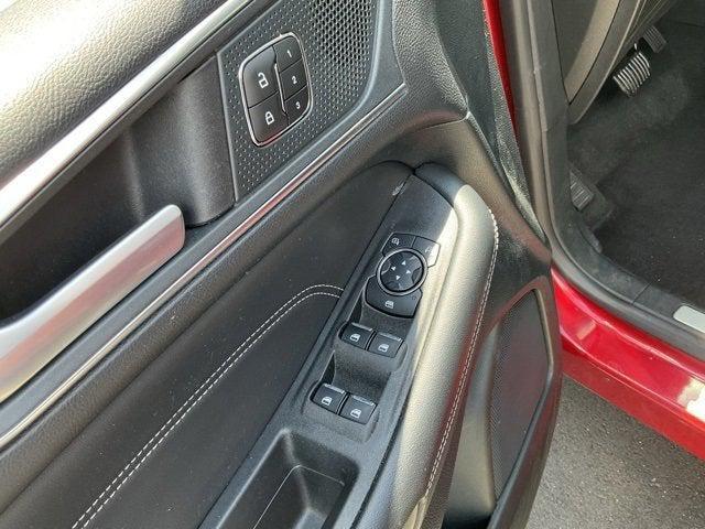used 2024 Ford Edge car, priced at $29,884