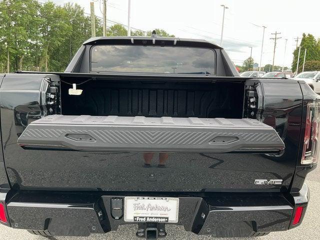 new 2025 GMC HUMMER EV Pickup car, priced at $91,295