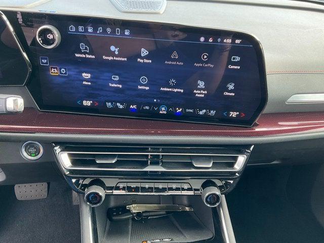 used 2024 Chevrolet Traverse car, priced at $52,089