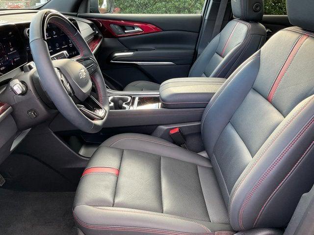 used 2024 Chevrolet Traverse car, priced at $52,089
