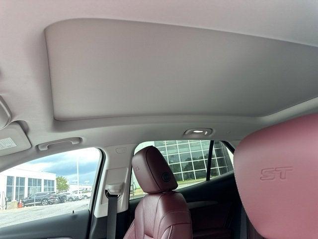 new 2025 Buick Envision car, priced at $41,735
