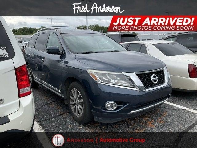 used 2015 Nissan Pathfinder car, priced at $6,670