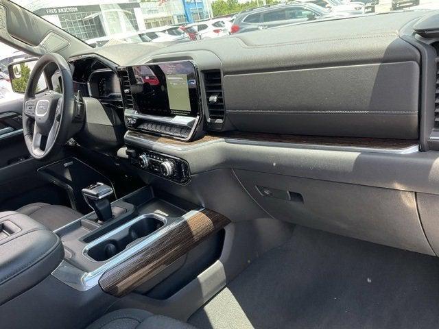 used 2022 GMC Sierra 1500 car, priced at $38,284