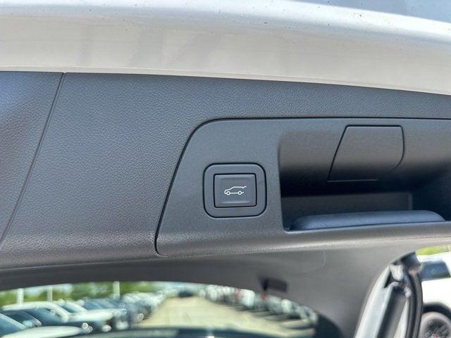 new 2025 Buick Envision car, priced at $41,739