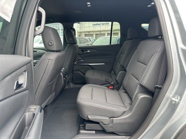 new 2025 Chevrolet Traverse car, priced at $41,057