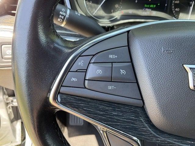 used 2020 Cadillac XT5 car, priced at $23,324