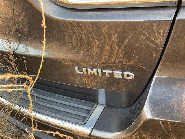 used 2015 Jeep Grand Cherokee car, priced at $14,000