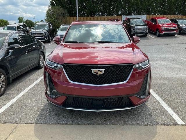 used 2020 Cadillac XT6 car, priced at $30,205
