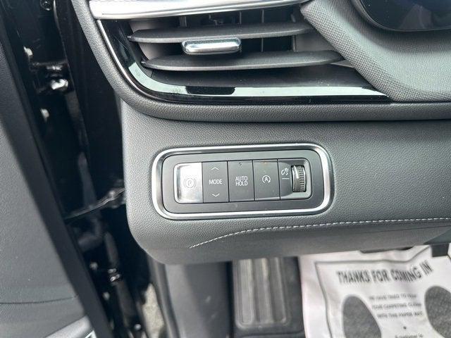 new 2025 Buick Enclave car, priced at $45,290