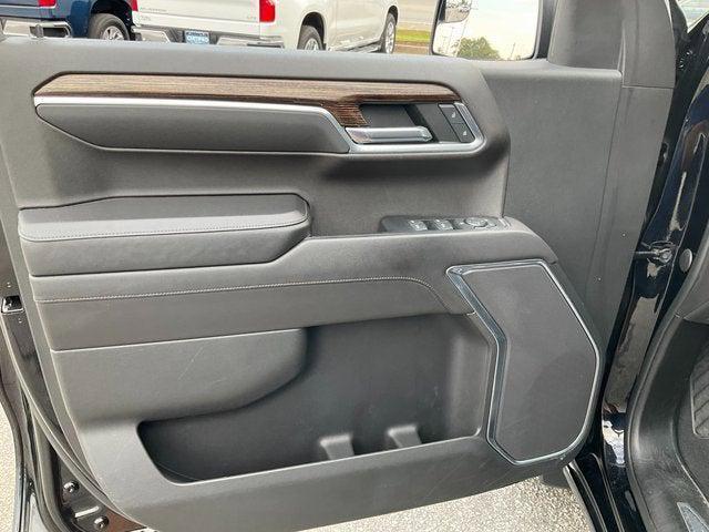 used 2022 GMC Sierra 1500 car, priced at $37,867