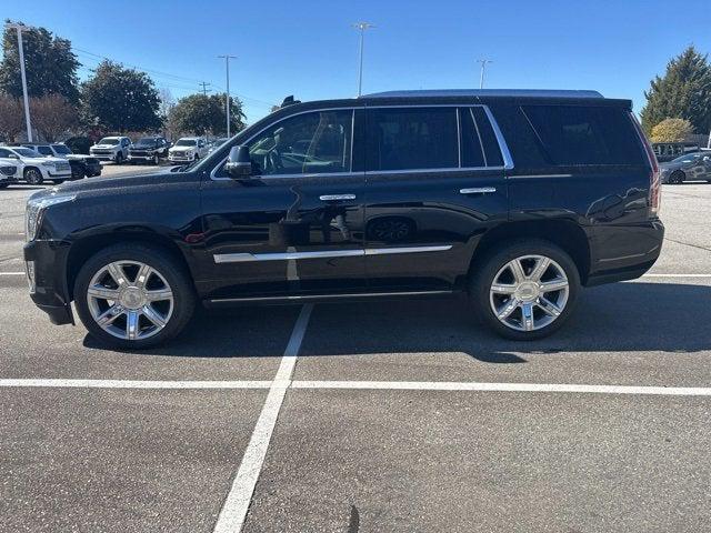 used 2020 Cadillac Escalade car, priced at $43,806