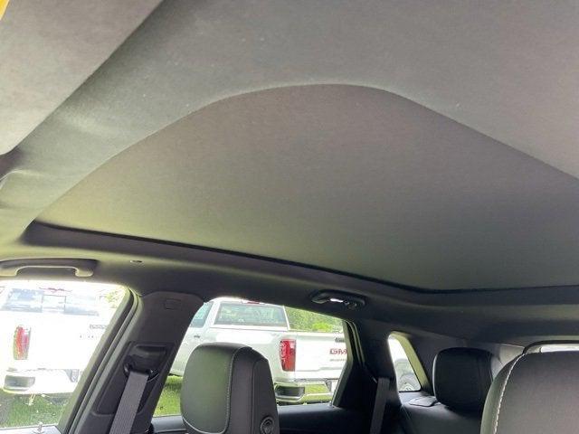 used 2023 Cadillac XT5 car, priced at $41,298