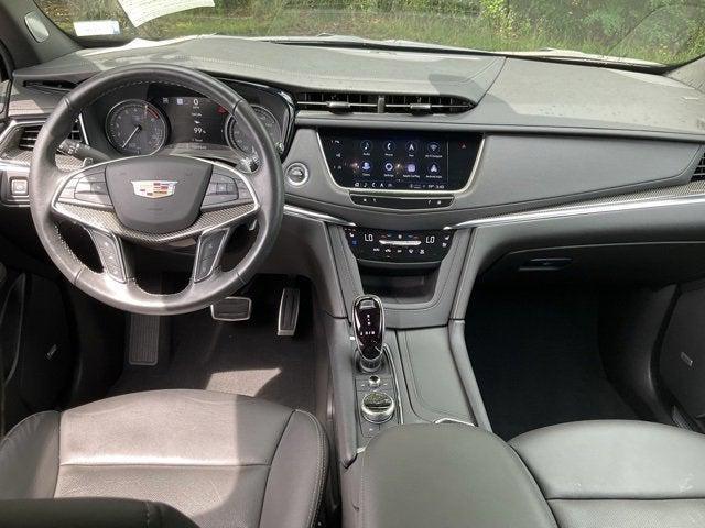 used 2023 Cadillac XT5 car, priced at $41,298
