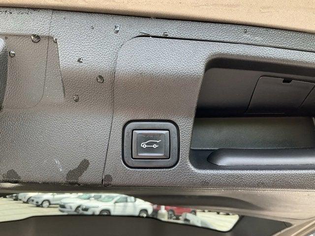 used 2023 GMC Acadia car, priced at $26,935