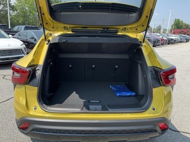 new 2025 Chevrolet Trax car, priced at $26,023