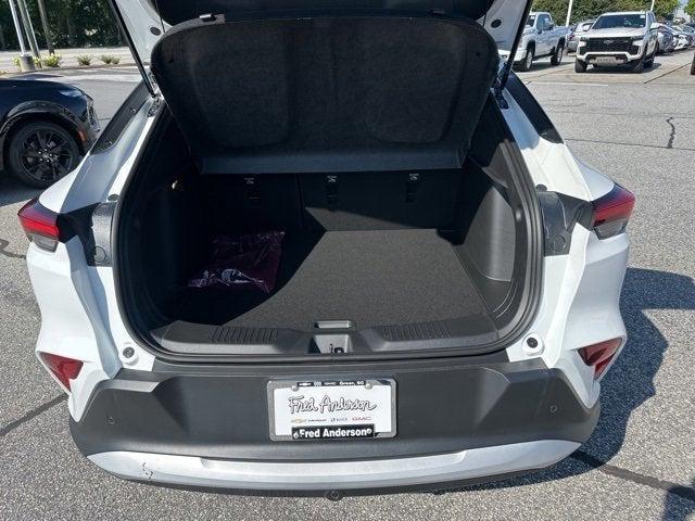 new 2025 Buick Envista car, priced at $24,495