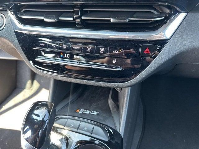 new 2025 Buick Envista car, priced at $30,175