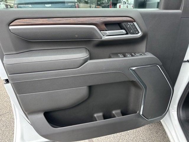 new 2025 GMC Sierra 2500 car, priced at $71,025