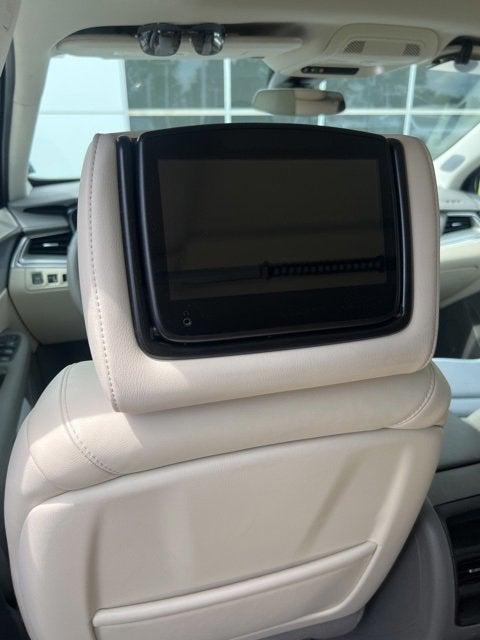 used 2020 Cadillac XT5 car, priced at $23,195