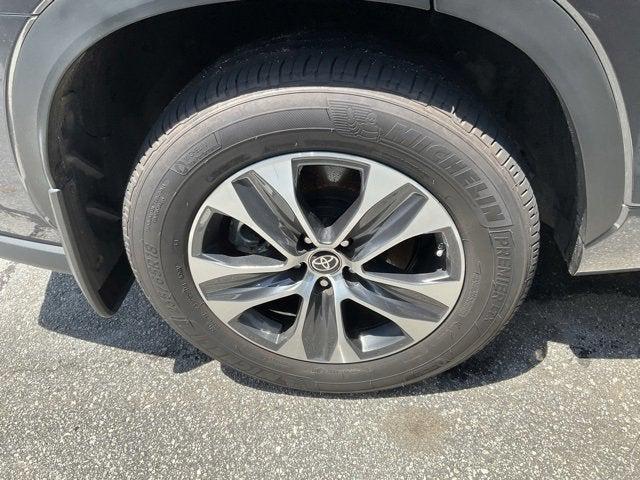 used 2024 Toyota Highlander car, priced at $45,435