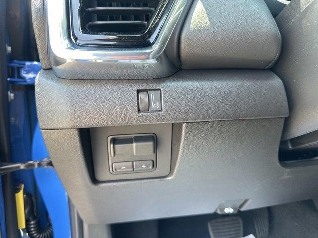 new 2025 GMC Canyon car, priced at $46,285