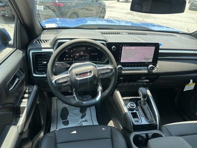 new 2025 GMC Canyon car, priced at $46,285