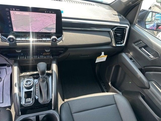 new 2025 GMC Canyon car, priced at $46,285