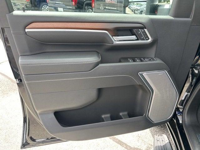 new 2025 GMC Sierra 2500 car, priced at $81,925